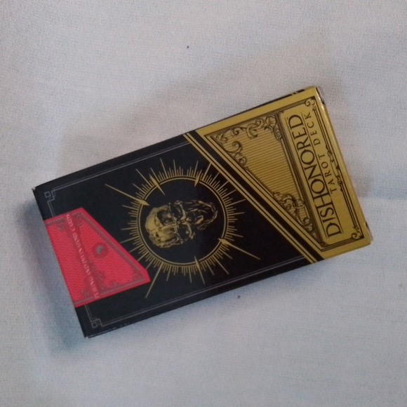 Dishonored Tarot Deck Divinatory Cards - Picture 2 of 8